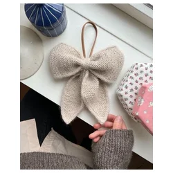 Petiteknit - December Bow - Enkeltopskrift