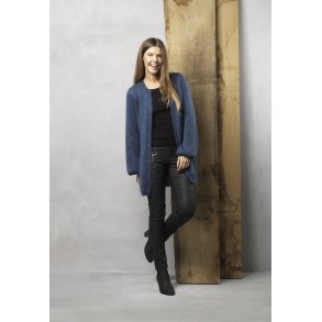 Lang Cardigan med ballonrmer - Cewec - Enkeltopskrift nr 4601