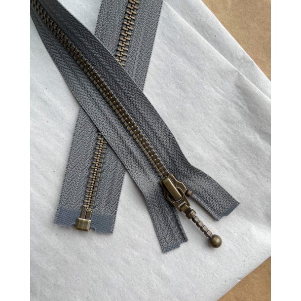 YKK Lynls til Zipper Jacket 45cm - Granit. ( Til PetiteKnit Zipper Sweater )