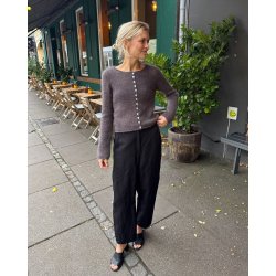 Petiteknit - Ivy Cardigan - Enkeltopskrift