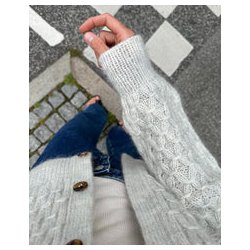 Petiteknit - Jenny Jacket V-Neck - Enkeltopskrift