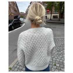 Petiteknit - Jenny Jacket V-Neck - Enkeltopskrift
