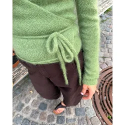 Petiteknit - Lucy Wrap - Enkeltopskrift