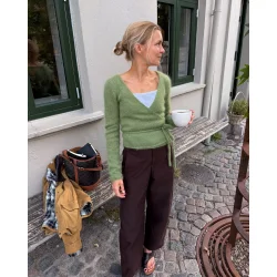 Petiteknit - Lucy Wrap - Enkeltopskrift