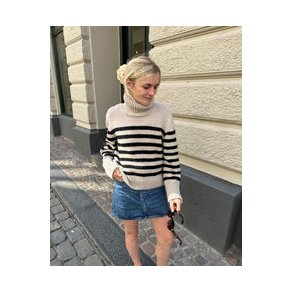 Petiteknit - Lyon Sweater Chunky Edition - Enkeltopskrift