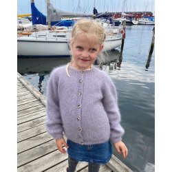 Petiteknit - Novice Cardigan Junior - Mohair Edition - Enkeltopskrift