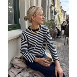 Petiteknit - Olga Blouse - Enkeltopskrift