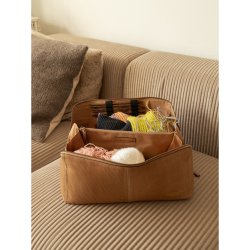 RE:Designed Project 104 - Beauty Box Taske - Farve Taupe