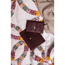 RE:Designed Project 108 - Organizer - Farve Dark Cherry