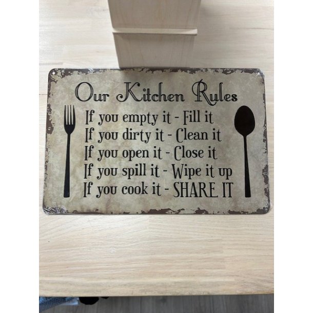 Metal Barskilt - Our Kitchen Rules... 20x30 Cm (B309)