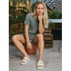 TIRIL 18 - Tirils Sommersett - Enkeltopskrift Sandnes Garn